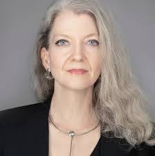 Allison Hooker's Instagram, Twitter & Facebook