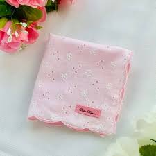 大きめ レース ハンカチ スカラップ仕様 出産祝い ギフト プレゼント 子供 赤ちゃん ベビー サムシングブルー 男の子 女の子 ガーゼ ホワイトデー レース 出産祝い ギフト ガーゼ