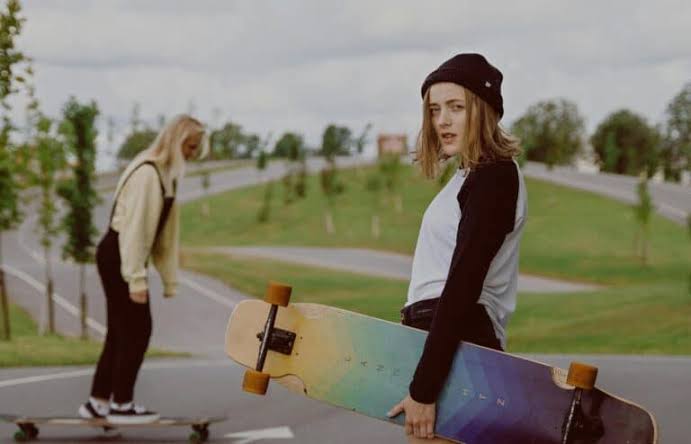 Parent Concerned About Tomboyish Tendencies in Daughter - Focus on the  Family