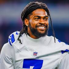 BREAKING: Dallas Cowboys Star Trevon Diggs Involved in Horrifying Home  “Accident” Last Night Full story via 🔗 in comments. 👇