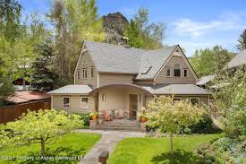 Find your next renter with zillow rental manager. 711 W Bleeker Street A Luxury Home For Sale In Aspen Pitkin County Colorado Property Id 170567 Christie S International Real Estate