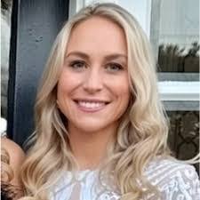 Joan Bobb's Instagram, Twitter & Facebook