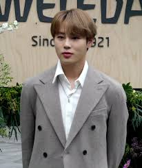 Ha Sung-woon – Wikipedia tiếng Việt