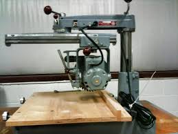 Delta Rockwell Super 900 Radial Arm Saw Us 450 00 Tallmadge Oh Sierra De Mesa Muebles Modernos Herramientas