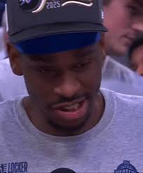 Just throw it up to Jalen Duren 🤯