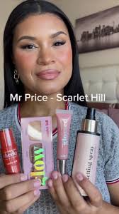 Scarlett Hill Makeup Review: Cream Blush, Highlighting Palette, Lip Gloss &  More