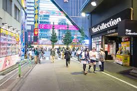 Sofmap has twelve stores around akihabara, each specializing in a slightly different selection of products. Akihabara Shopping Japanvisitor Japan Travel Guide