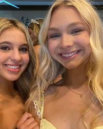 Hey! I'm Savannah Klein from Tampa, Florida. I'll be majoring in marketing.  I love fashion, concerts, and going to the beach. Hoping to meet fun people  and maybe a future roommate.