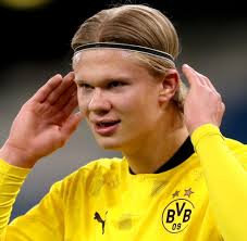Check spelling or type a new query. Borussia Dortmund Bayerns Plane Mit Erling Haaland Welt