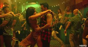How Luis Fonsis Song, Despacito, Broke Every YouTube Record With 3.6  Billion Views* (And Counting) | Ravishly