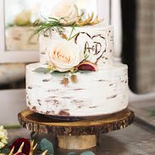 Cupids bow wedding cake by hostess with the mostess blog Rustic Wedding Cakes 35 Designs We Can T Get Enough Of