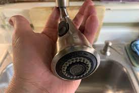 How To Unclog A Kitchen Sink Sprayer (With White Vinegar!) - 1-Tom-Plumber