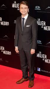 Discover How Tall Daniel Radcliffe Really Is Daniel radcliffe height 5 feet 5 inches (166 cm/ 1.66 m) and weight 53 kg (117 lbs). discover how tall daniel radcliffe