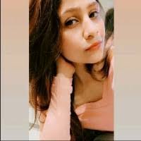 Aishwarya Rastogi's Instagram, Twitter & Facebook