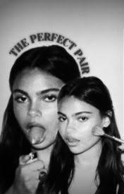 LOVE POTIONS ✶ Roman Roy