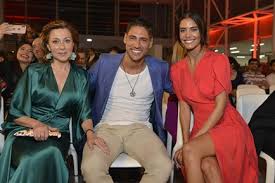 Em 2012, a atriz casou com joão soares. If2dl2lbn7n3cm