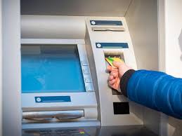 Yang terhormat nasabah bri, demi keamanan transaksi, kartu atm anda akan dinonaktifkan.segera ganti kartu anda di kantor cabang bri terdekat (gratis), info contact bri 14017. Menukar Kartu Debit Dengan Yang Berlogo Gpn Hukumnya Wajib Bisnis Liputan6 Com