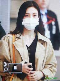 naver综合 29日下午 redvelvet 朴秀荣 joy 结束了海外行程经由仁川机场回到韩国 红贝贝辛苦啦 red velvet joy actresses singer