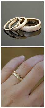 Goldene Vintage Ringe Mit Kordeldesign Romantische Eheringe Romantic Golden Wedding Rings Ma Wedding Rings Vintage Romantic Wedding Rings Mens Wedding Rings
