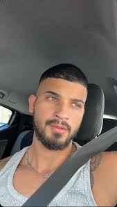 👤 (1) Te mandou uma solicitação de amizade 📍Está a 1 km de distância ✓  aceitar ❌rejeitar https://www.instagram.com/dhogregorio