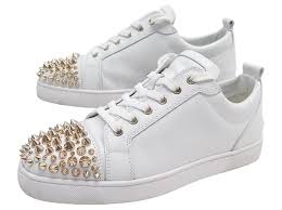 CHRISTIAN LOUBOUTIN LOUIS JUNIOR SPIKES BASKET 42 SNEAKERS SHOES White  Leather ref.1432452 - Joli Closet