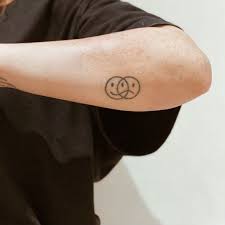 10 tato tangan tribal keren simple aengaeng com from aengaeng.com. Tato Temporer Stiker Tato Abs5 Shopee Indonesia