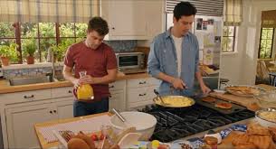 Inside Reese Witherspoon S House In The Movie Home Again Spanish Style Homes Home Again Spanish Style