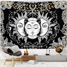 Amazon.com: Uspring Tapiz de sol y luna, tapiz de pared con sol ardiente,  tapices blancos y negros, tapiz de luna y estrellas, tapiz hippie con  mandala para estética de dormitorio (51.2 x