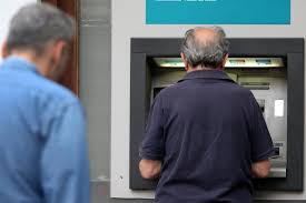 Οικονομια · συνταξεισ · συνταξιουχοι · πληρωμη συνταξεων · συνταξεισ σεπτεμβριου · ειδησεισ · cnn ειδησεισ · ειδησεισ τωρα Synta3eis Septembrioy 3ekinhsan Oi Plhrwmes Oles Oi Hmeromhnies Ana Tameio Hmerhsia