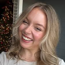 Chloe Blackburn (@thechloerenee) • Instagram photos and videos