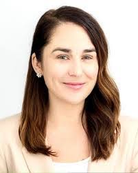 Danielle Field's Instagram, Twitter & Facebook