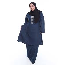 Slay it minimalistically in pastel floral kurung pahang this eid 2018 » fashionista now: Kurung Pahang Riau Plus Size Navy Blue Malaysia Baju Plus Size Wanita Online Boutique Pakaian Wanita Kecantikan Beg Accesories Dan Produck Gaya Hidup Jualan Hebat 30 50