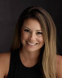 Danielle Hughes, CENTURY 21 Real Estate Agent in Lake Mary, FL