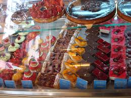 Stohrer Beautiful Pastries At This Bakery In Paris France Fruit Pastries Pastry Shop French Patisserie