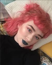 La riche have been producing brilliance in the form of la riche directions hair dye since 1981, and their semi permanent colours are great for adding a wild new colour to your look. Hair Story