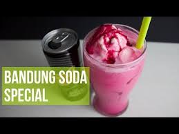 How To Make Fizzy Rose Soda Cara Buat Air Bandung Soda Special Air Soda Gembira Youtube Fizzy Bandung Food Blog
