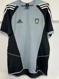/ˈtʁɪko/ (more common in most regions). Brondby If Fussball Trikots Von Danischen Vereinen Gunstig Kaufen Ebay