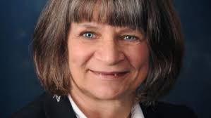 Wanda Bloomquist's Instagram, Facebook & TikTok