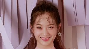 Hover over the profile pic and click the following button to unfollow any account. Gyuri Fromis 9 Profile K Pop Database Dbkpop Com