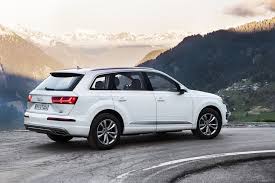 Zo Ziet De Nieuwe Audi Q7 Er In Het Echt Uit Drivessential Audi Modelauto Suv