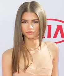 Your Brunette Hair Inspiration Guide For Summer Zendaya Hair Brunette Hair Color Ash Hair Color
