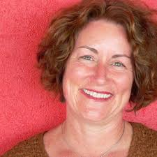 Peggy Harkins's Instagram, Twitter & Facebook