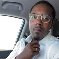 300+ perfiles de «Kizzee»