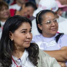 Vía @minmujer • #repost Matutino Venezuela Mujer fortalece el discurso del  Cmdte. Chávez a 12 años del Golpe de Timón. Es importante destacar que el  Golpe Timón es uno de los discursos