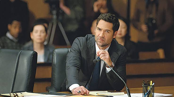 The Lincoln Lawyer': Inside Mickey's 'Most Difficult' Case Yet in Season 4  (Exclusive)