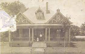 House In Shelbyville Tn Circa Late 1800s I Was Told This Is The Current Doak Howell Funeral Home But This Is Unconf Shelbyville Sea To Shining Sea History