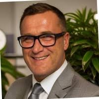 300+ "Rafał" profiles