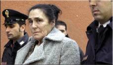 Based on real events, the film was poorly received by critics. La Maga Di San Baronto Gli Esordi Di Mamma Ebe