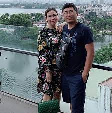 Nam diễn viên kinh quốc lên tiếng sau khi chỉ trích vì vung tiền thách các nghệ sĩ thi ăn uống. Zsqxhoxicwyggm
