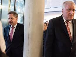 Es liegen dem verfassungsschutz keine belastbaren informationen. Seehofer Will Verfassungsschutzchef Maassen Im Amt Belassen Uberregionales Ludwigsburger Kreiszeitung